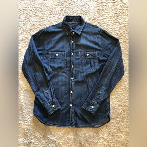 Uniqlo Denim Jeans Long-Sleeve Shirt. Size : M